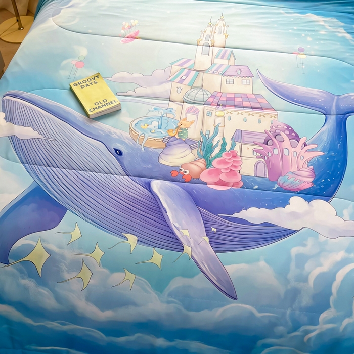 91家纺网 家纺一手货源 找家纺 大世界被王 2025年新款大版印花卡通凉感丝夏被 海底萌宠-兰