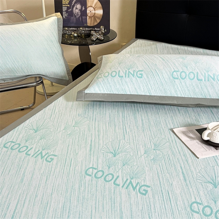 91家纺网 家纺一手货源 找家纺 雯豆2025中分子PE凉感冰丝凉席三件套平铺绑带款席子 银杏叶PE席-蓝