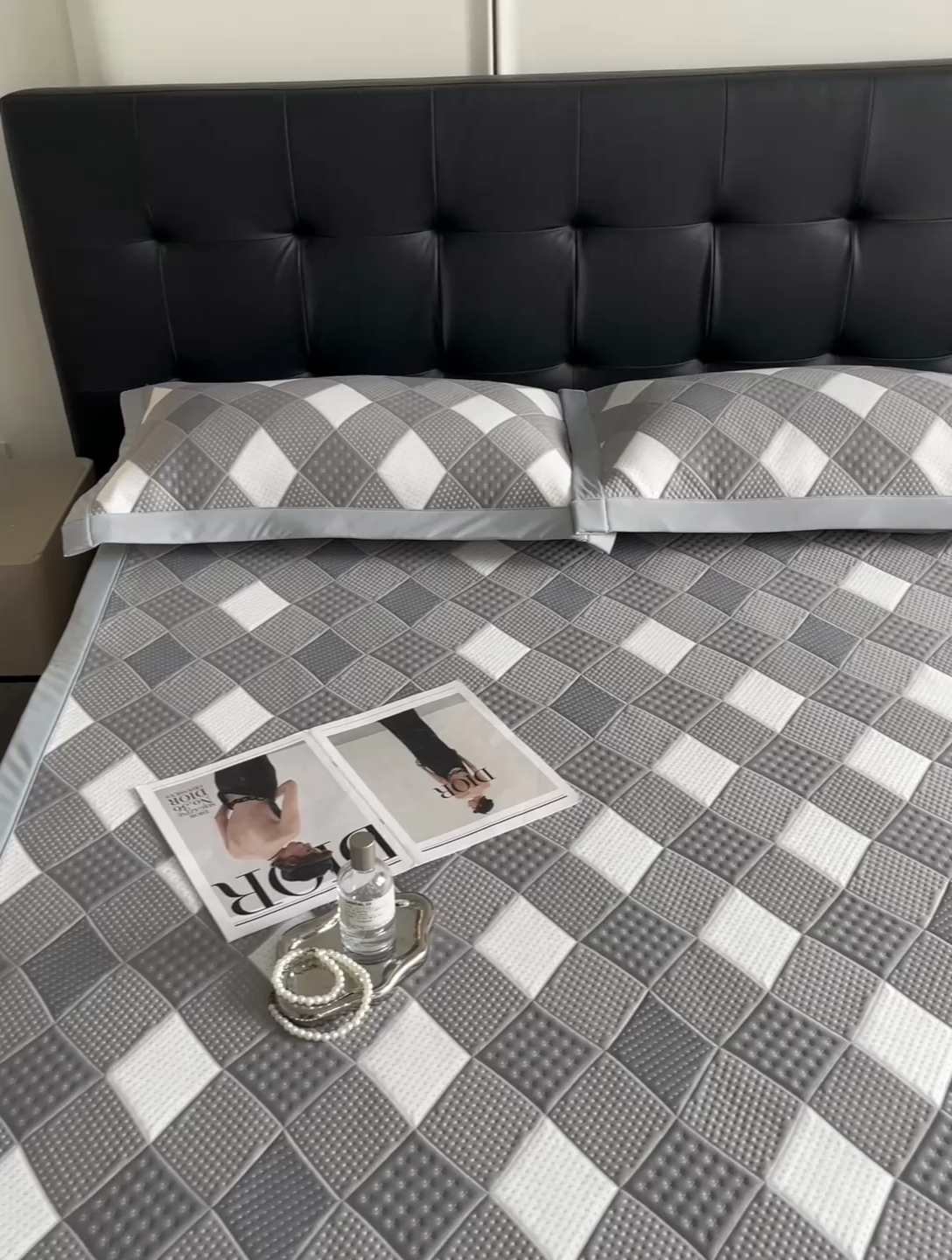 91家纺网 家纺一手货源 找家纺 慕尚家纺 2025新款泡泡大PE提花软席 小灰格