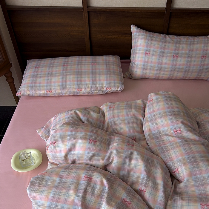 91家纺网 家纺一手货源 找家纺 优品阁  2025新款A类全棉有氧双层纱四件套 彩蝶飞飞