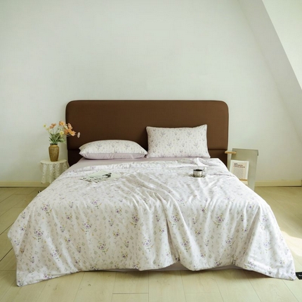 91家纺网 家纺一手货源 找家纺 朵美 2025新款50支天丝印花夏被+夏被四件套 惜春-紫