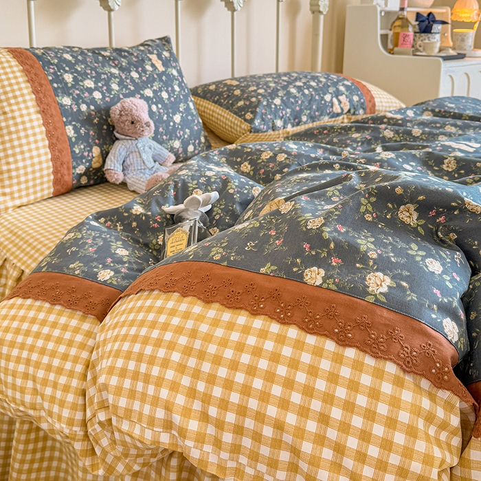 91家纺网 家纺一手货源 找家纺 安莱生活 2025 全棉小碎花刺绣花边款四件套 幻想曲