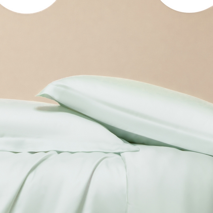 91家纺网 家纺一手货源 找家纺 涵宸家纺  2025新款天丝-天丝棉-纯色单枕套-场景2 枕套-空绿