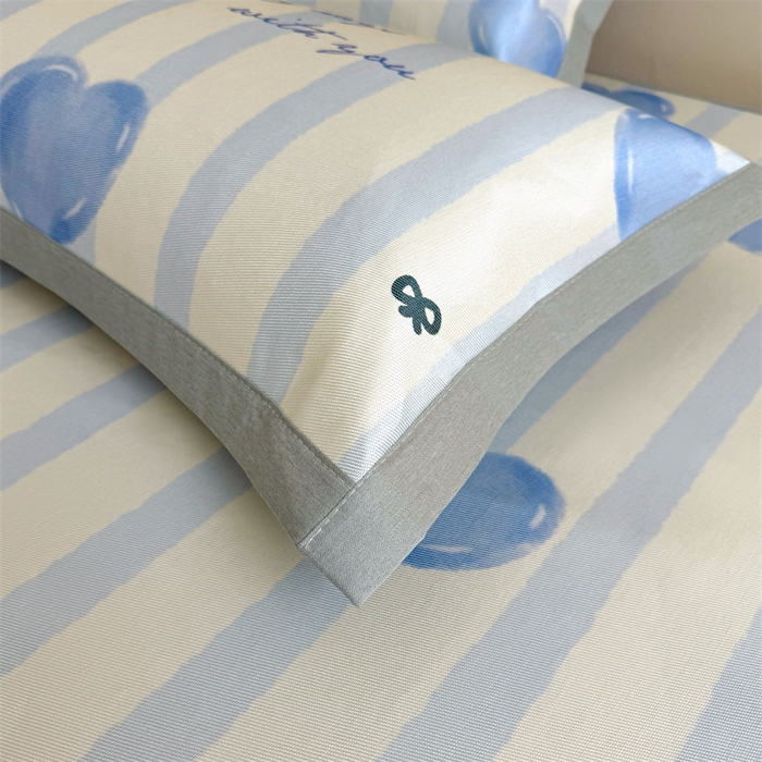 91家纺网 家纺一手货源 找家纺 雯豆2025夏季新品冰藤印花凉席三件套平铺绑带款冰丝凉席三件套 冰藤席-绑带款-心心相印