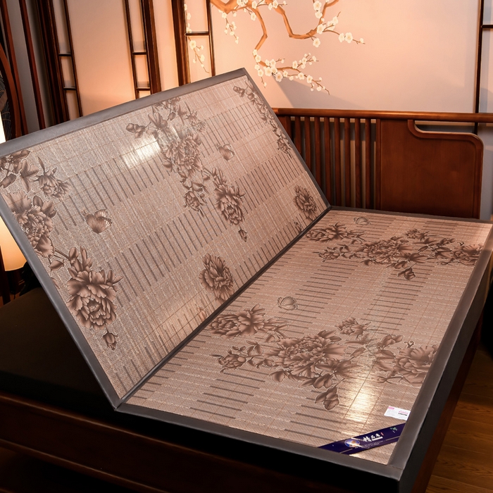 91家纺网 家纺一手货源 找家纺 苏迪凉席竹席2025新款竹席凉席冰丝席碳化双面印花藤草席 蝶恋花-浅灰