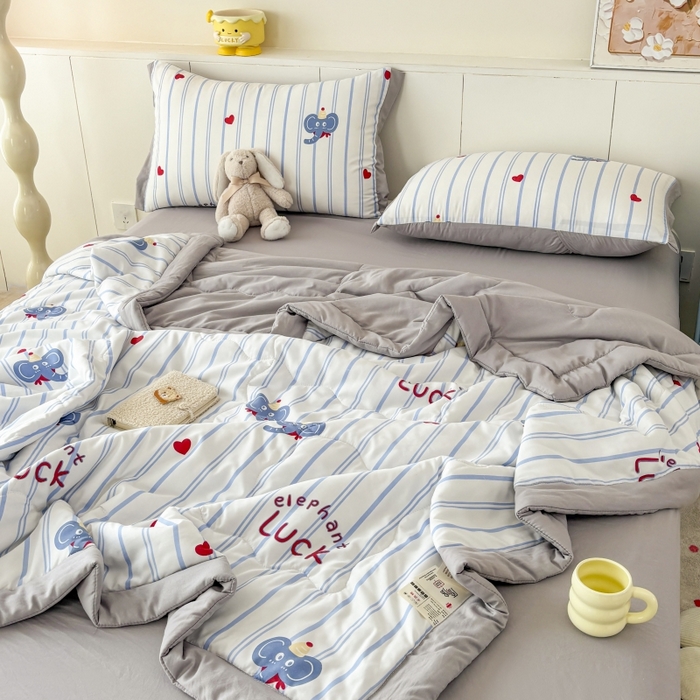 91家纺网 家纺一手货源 找家纺 梦舒羽2025新款小清新系列水洗棉夏被 爱心小象