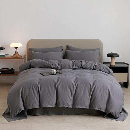91家纺网 家纺一手货源 找家纺 2025年纯色双拼60支纯棉被套 深灰