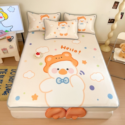 91家纺网 家纺一手货源 找家纺 莱米家纺 2025新款大版数码碳光冰丝席 可爱鸭