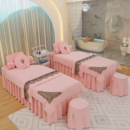 91家纺网 家纺一手货源 找家纺 （总）芙怡 2025春夏新款8026款棉麻绒美 容床罩-角花系列