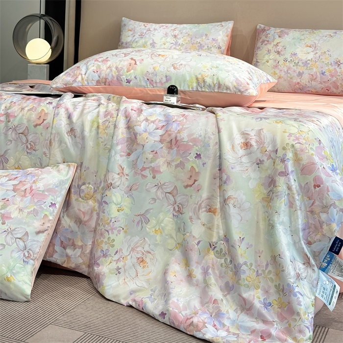 91家纺网 家纺一手货源 找家纺 笙意家纺  2025新款水洗真丝数码印花暗盒款夏被 浮翠流梦