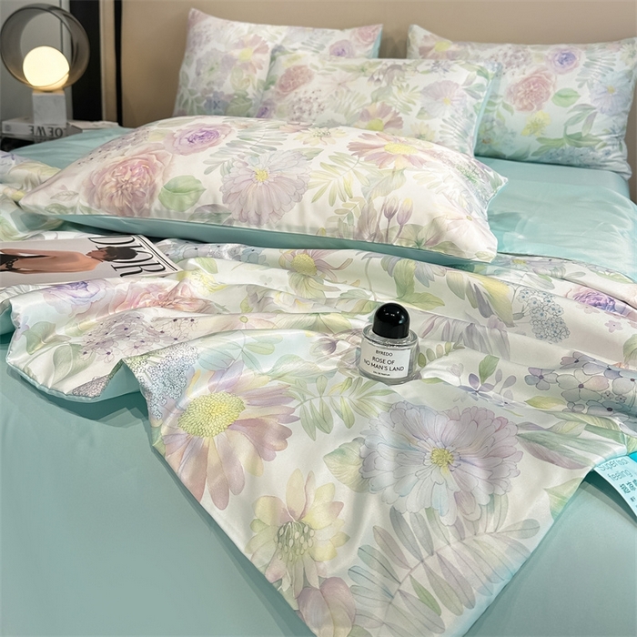 91家纺网 家纺一手货源 找家纺 笙意家纺  2025新款水洗真丝数码印花暗盒款夏被 瑞丽