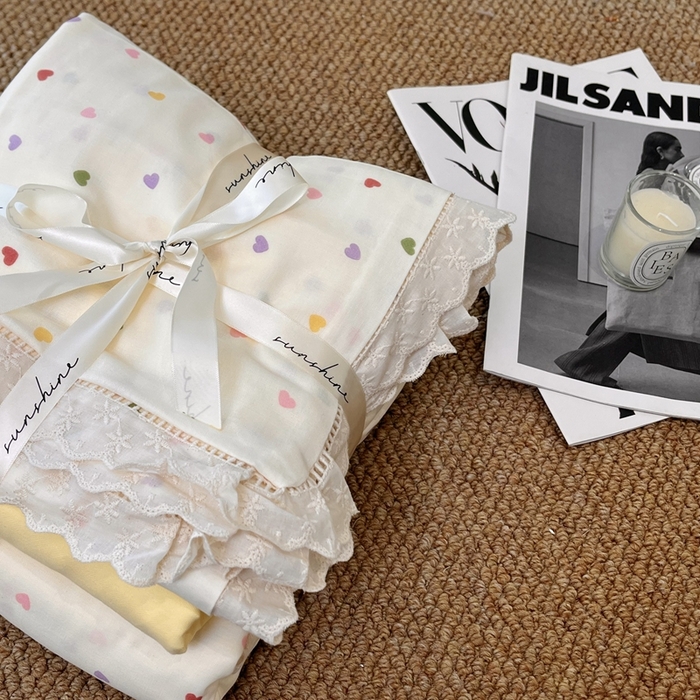 91家纺网 家纺一手货源 找家纺 荣轩家居 2025新款全棉双层纱镂空花边工艺款四件套橘子海盐