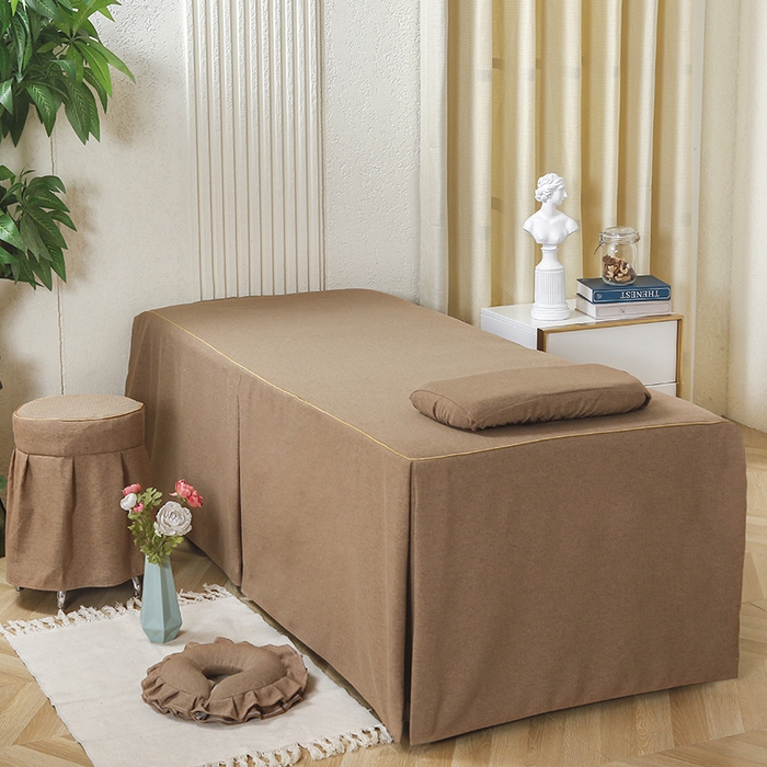 91家纺网 家纺一手货源 找家纺 芙怡 2025春夏新款8023款棉麻绒贴花美 容床罩-花漾系列 花漾-浅咖