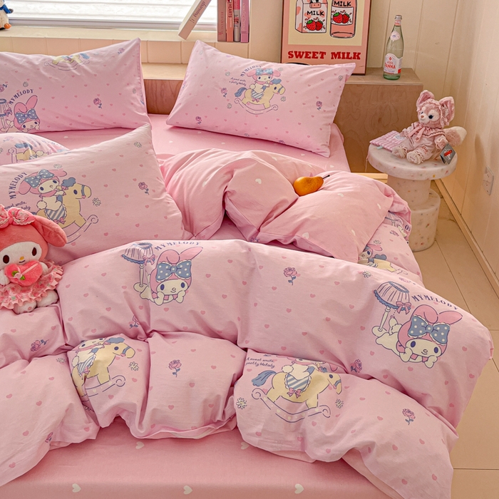 91家纺网 家纺一手货源 找家纺 博雅 2025新款三丽鸥卡通全棉印花小版四件套 小爱心美乐蒂