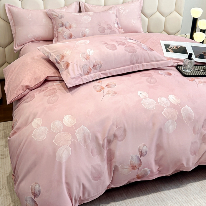 91家纺网 家纺一手货源 找家纺 2025年新款全棉长绒棉数码印花四件套 桐叶梦-粉