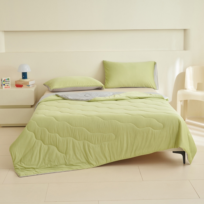 91家纺网 家纺一手货源 找家纺 （总）畅销被业2025新款凉感丝抗菌羽丝棉夏被