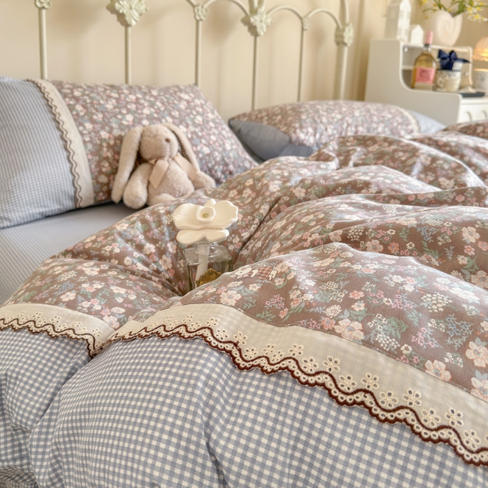 91家纺网 家纺一手货源 找家纺 安莱生活 2025 全棉小碎花刺绣花边款四件套 野玫