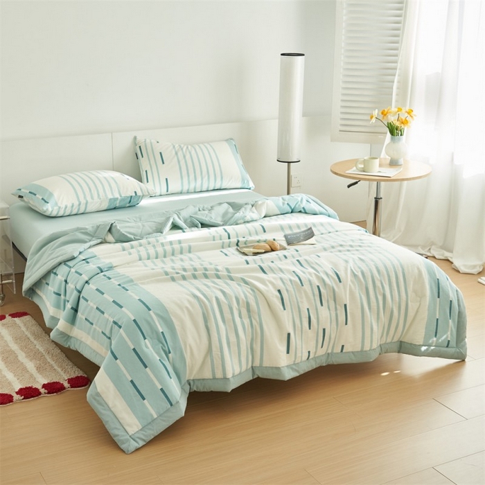 91家纺网 家纺一手货源 找家纺 金鹰 2025新款A类纯棉水洗棉三层条纹提花大豆夏被四件套 条纹-天蓝