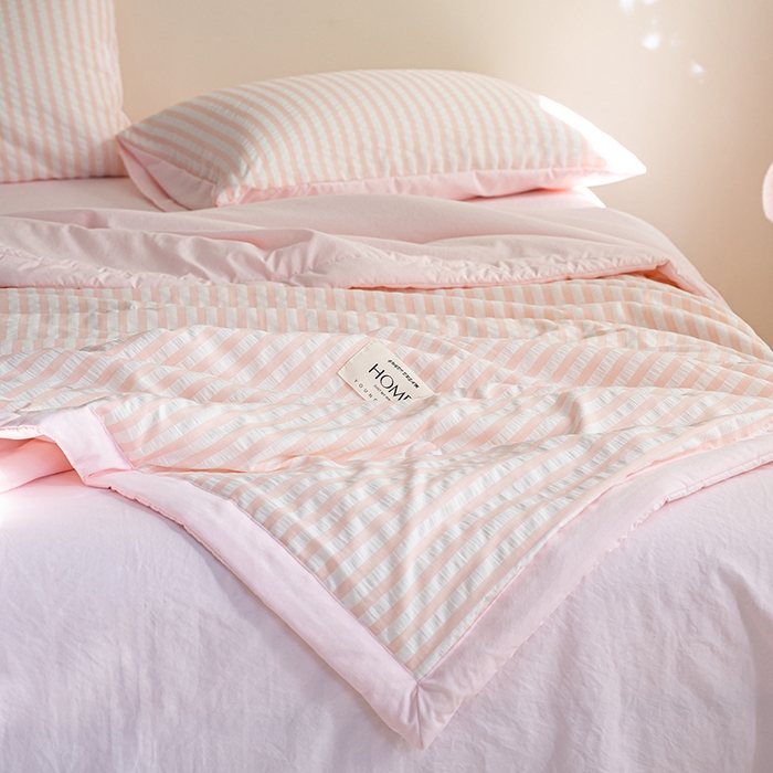 91家纺网 家纺一手货源 找家纺 吾诺 2025 色织立体泡泡棉彩虹系列大豆夏被子被芯夏凉被空调被 彩虹-粉