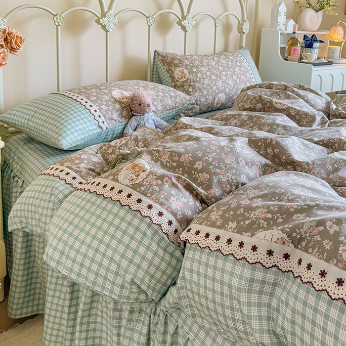 91家纺网 家纺一手货源 找家纺 安莱生活 2025 全棉小碎花刺绣花边款四件套 绿意