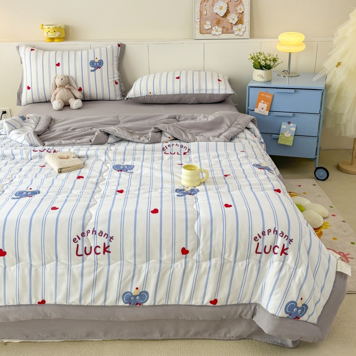 91家纺网 家纺一手货源 找家纺 梦舒羽2025新款小清新系列水洗棉夏被 爱心小象