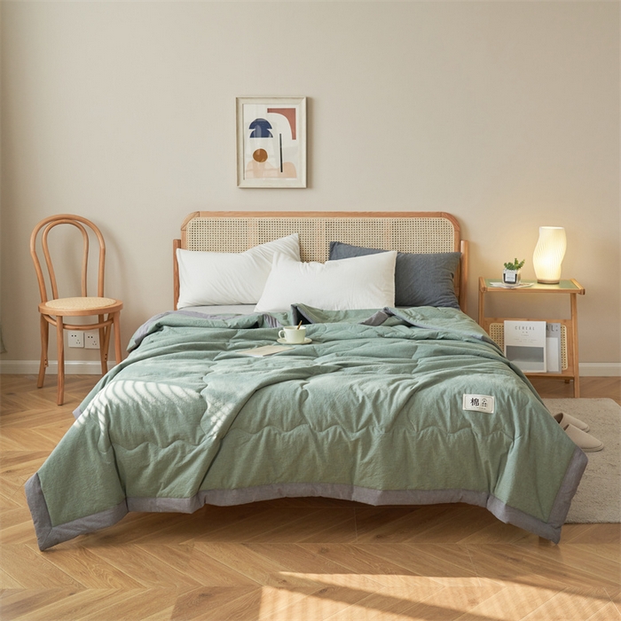 91家纺网 家纺一手货源 找家纺 金鹰 2025新款A类纯棉水洗棉色织棉花夏被全棉空调被夏凉被 军绿