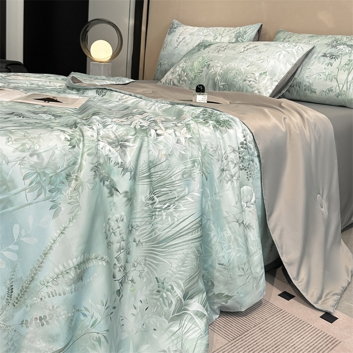 91家纺网 家纺一手货源 找家纺 笙意家纺  2025新款水洗真丝数码印花暗盒款夏被 雨棠