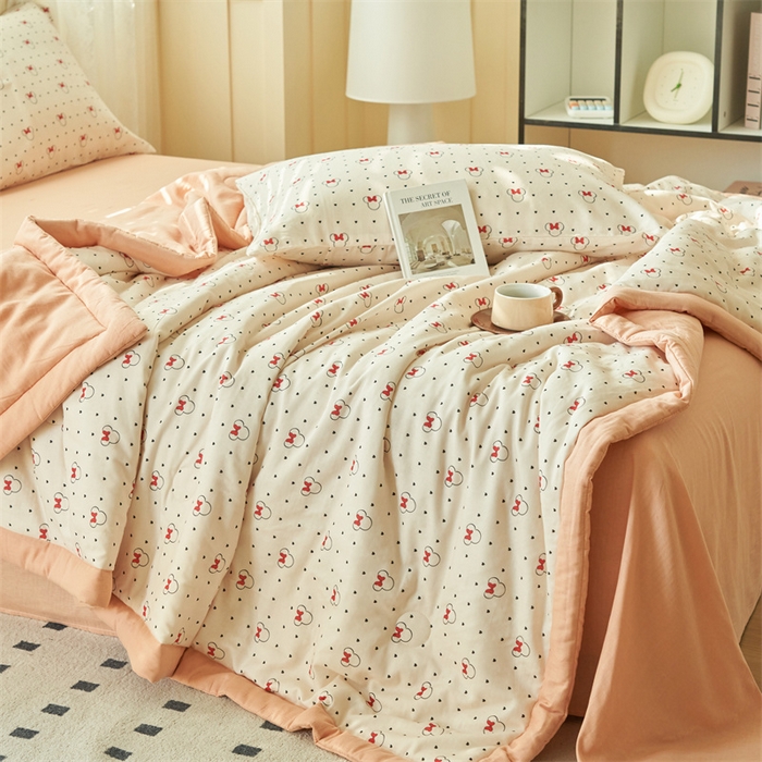 91家纺网 家纺一手货源 找家纺 金鹰 2025新款A类纯棉双层纱大豆夏被四件套全棉夏凉被空调被 爱心熊