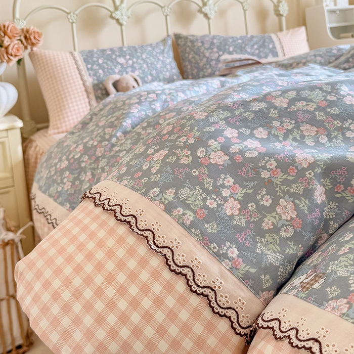 91家纺网 家纺一手货源 找家纺 （总）安莱生活 2025 全棉小碎花刺绣花边款四件套