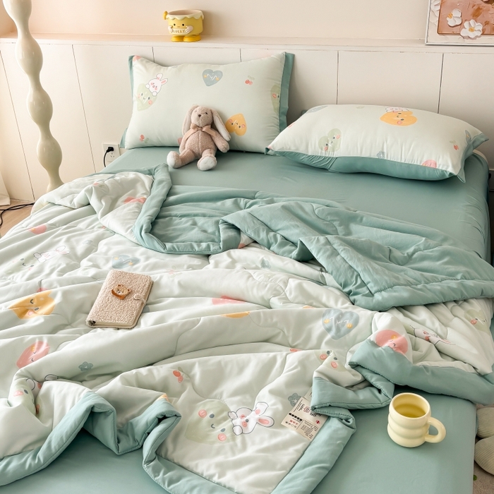 91家纺网 家纺一手货源 找家纺 梦舒羽2025新款小清新系列水洗棉夏被 兔子小姐