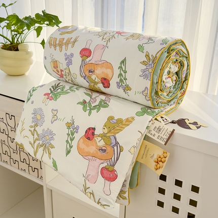 91家纺网 家纺一手货源 找家纺 贝扬思 2025新款水洗皱皱纱系列夏被夏凉被空调被（风格一） 蘑菇小熊