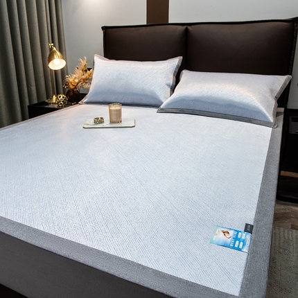 91家纺网 家纺一手货源 找家纺 摩妮卡 2025新款高精密粗冰丝席床席款三件套 羡黛-软香蓝