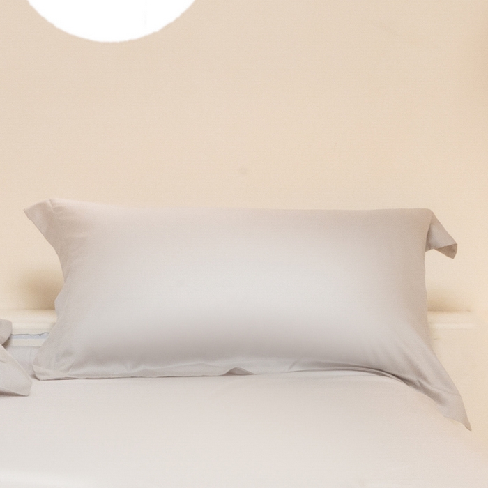 91家纺网 家纺一手货源 找家纺 涵宸家纺  2025新款天丝-天丝棉-纯色单枕套-场景2 枕套-太空灰