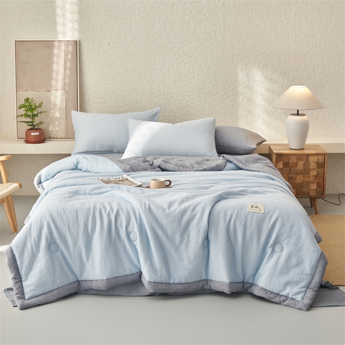 91家纺网 家纺一手货源 找家纺 金鹰2025新款A类纯棉皱皱纱大豆夏被四件套全棉夏凉被空调被 皱皱纱-天蓝