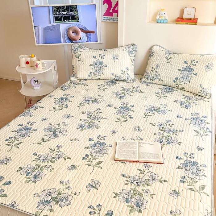 91家纺网 家纺一手货源 找家纺 川悦生活 2025新款小阪凉感丝印花凉席 青花月暮