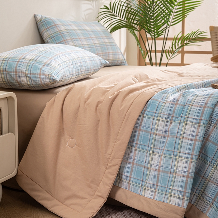 91家纺网 家纺一手货源 找家纺 吾诺 2025 全棉色织水洗棉夏被大豆夏被四件套被子被芯空调被夏凉被 晴空兰