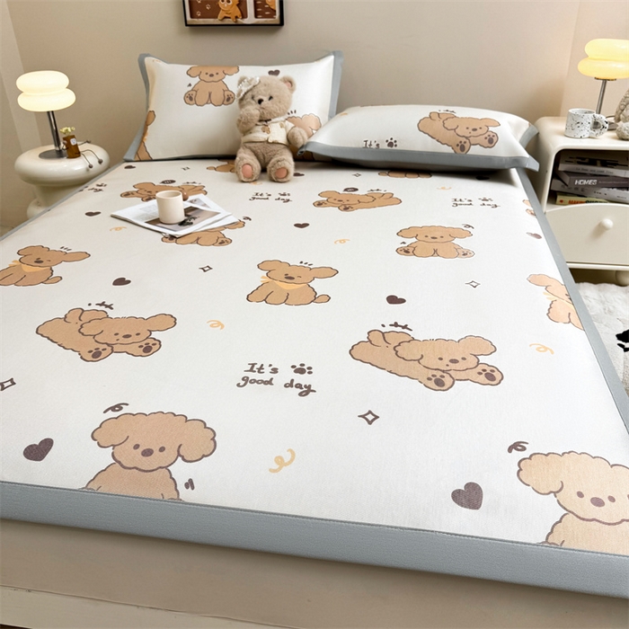 91家纺网 家纺一手货源 找家纺 雯豆2025夏季新品冰藤印花凉席三件套平铺绑带款冰丝凉席三件套 冰藤席-绑带款-阳光狗