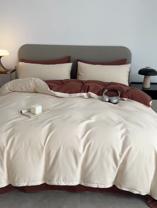 91家纺网 家纺一手货源 找家纺 2025年纯色双拼60支纯棉被套 奶白+亚麻咖