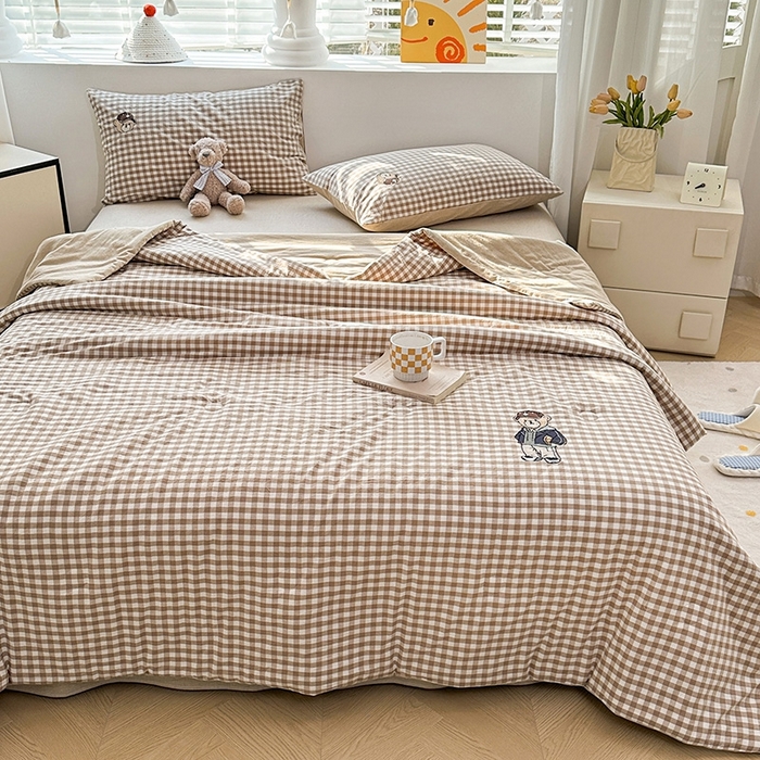 91家纺网 家纺一手货源 找家纺 （总）大境2025新款专版纯棉色织水洗棉刺绣全棉夏被四件套夏凉被