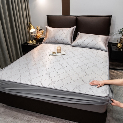 91家纺网 家纺一手货源 找家纺 （总）摩妮卡 2025新款高精密粗冰丝席床笠款三件套