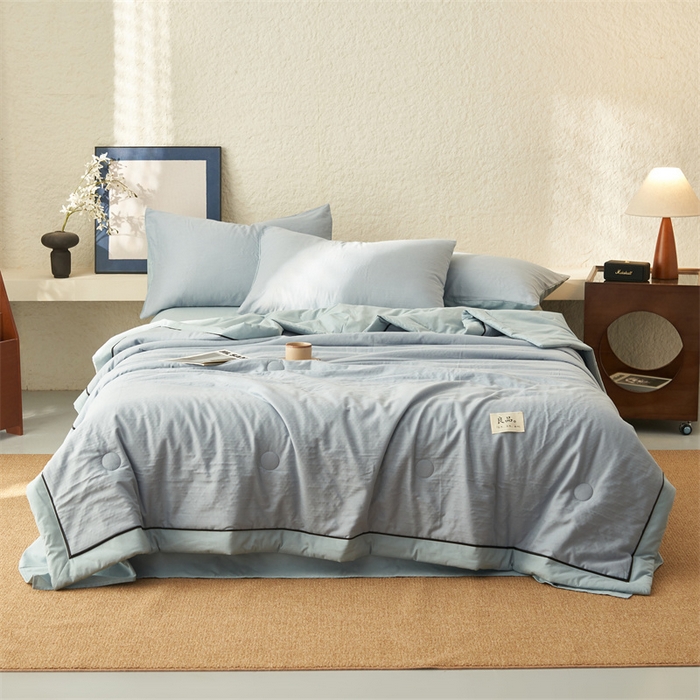 91家纺网 家纺一手货源 找家纺 2025新款新款A类纯棉双层纱大豆夏被四件套全棉空调被 天蓝色