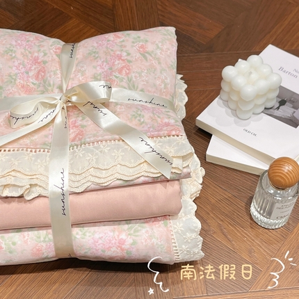 91家纺网 家纺一手货源 找家纺 （总）荣轩家居 2025新款全棉双层纱镂空花边工艺款四件套