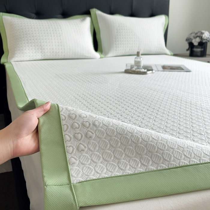 91家纺网 家纺一手货源 找家纺 慕尚家纺 2025新款泡泡大PE提花软席 小桃心 白绿