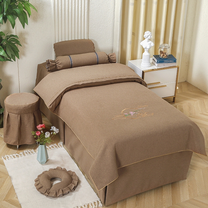 91家纺网 家纺一手货源 找家纺 芙怡 2025春夏新款8023款棉麻绒美 容床罩-花颜系列 花颜-浅咖