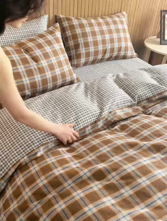 91家纺网 家纺一手货源 找家纺 （总）安莱生活 2025 全棉双层纱苏格兰格纹系列四件套