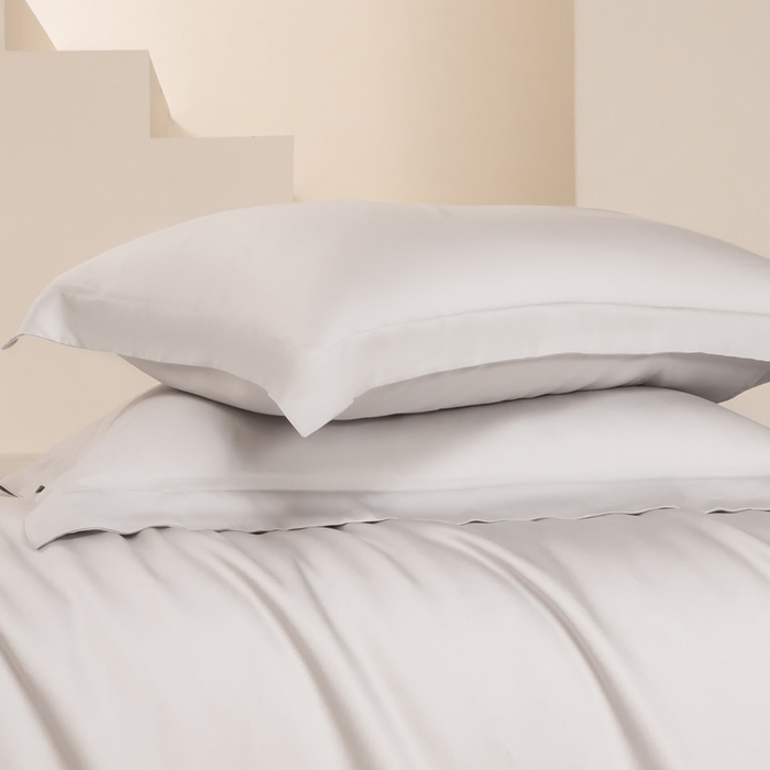 91家纺网 家纺一手货源 找家纺 涵宸家纺  2025新款天丝-天丝棉-纯色单枕套-场景2 枕套-太空灰