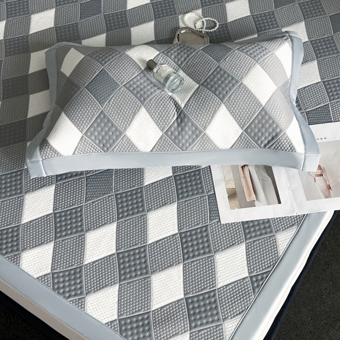 91家纺网 家纺一手货源 找家纺 慕尚家纺 2025新款泡泡大PE提花软席 小灰格