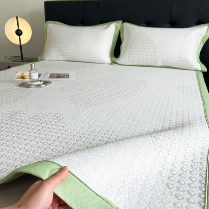 91家纺网 家纺一手货源 找家纺 慕尚家纺 2025新款泡泡大PE提花软席 小桃心 白绿