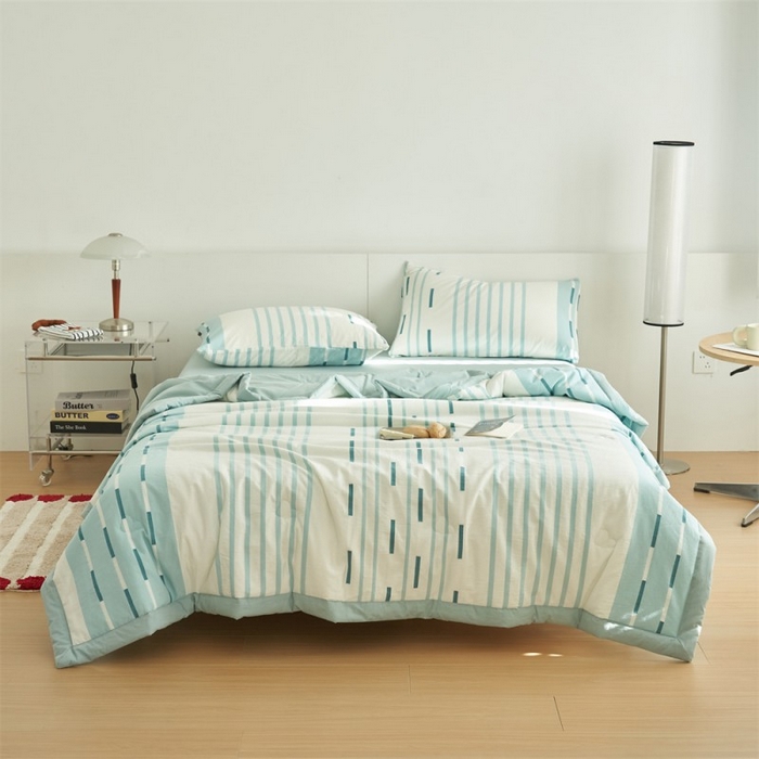 91家纺网 家纺一手货源 找家纺 金鹰 2025新款A类纯棉水洗棉三层条纹提花大豆夏被四件套 条纹-天蓝