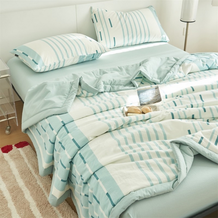 91家纺网 家纺一手货源 找家纺 金鹰 2025新款A类纯棉水洗棉三层条纹提花大豆夏被四件套 条纹-天蓝